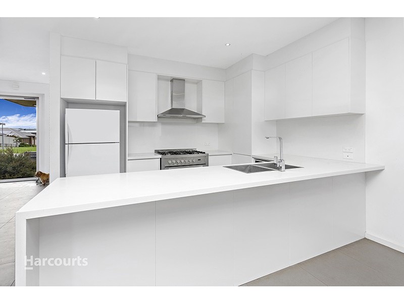 14 Knoll Drive, Shell Cove NSW 2529