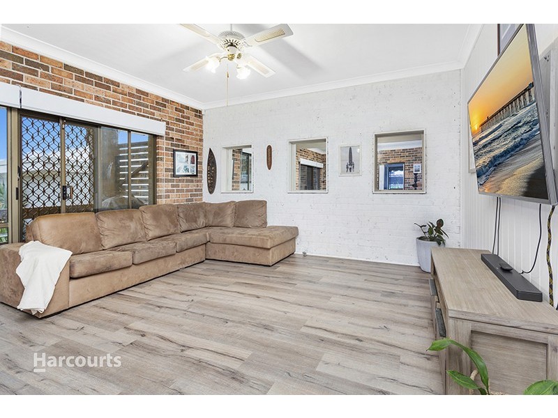 26 Cassia Street, Barrack Heights NSW 2528