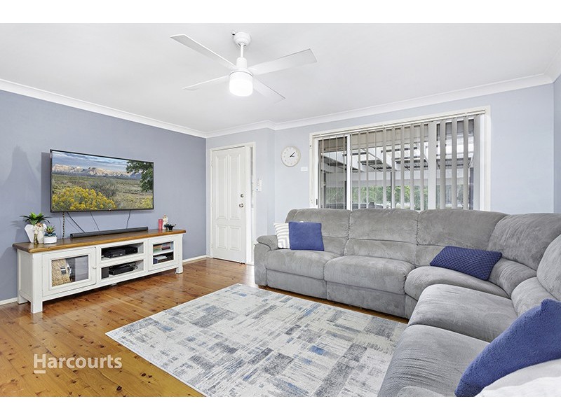 2/9 Burdekin Drive, Albion Park NSW 2527