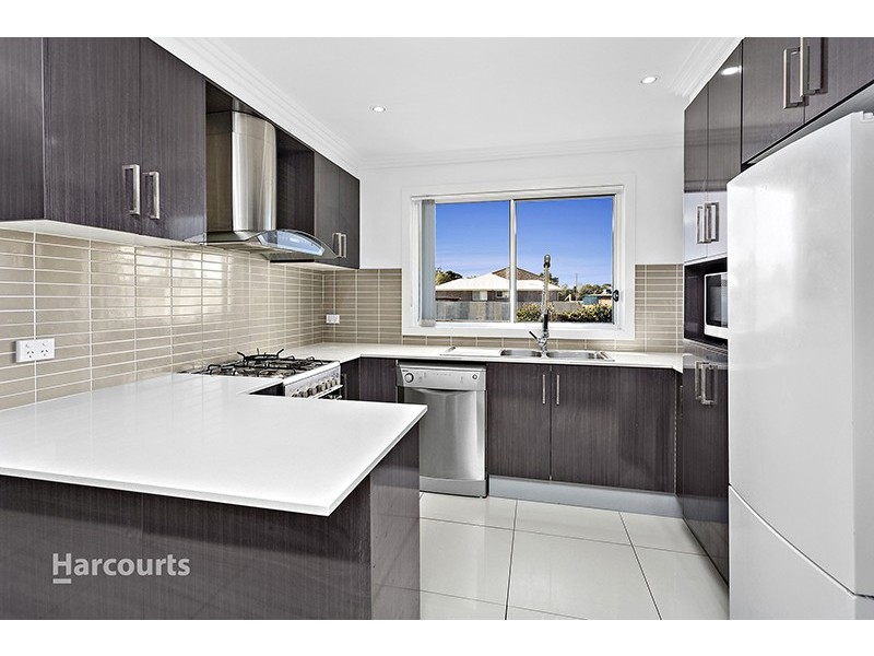 2/29 Addison Avenue, Lake Illawarra NSW 2528