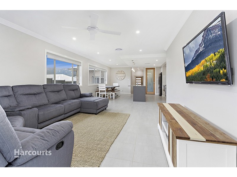 59 Wildflower Crescent, Calderwood NSW 2527