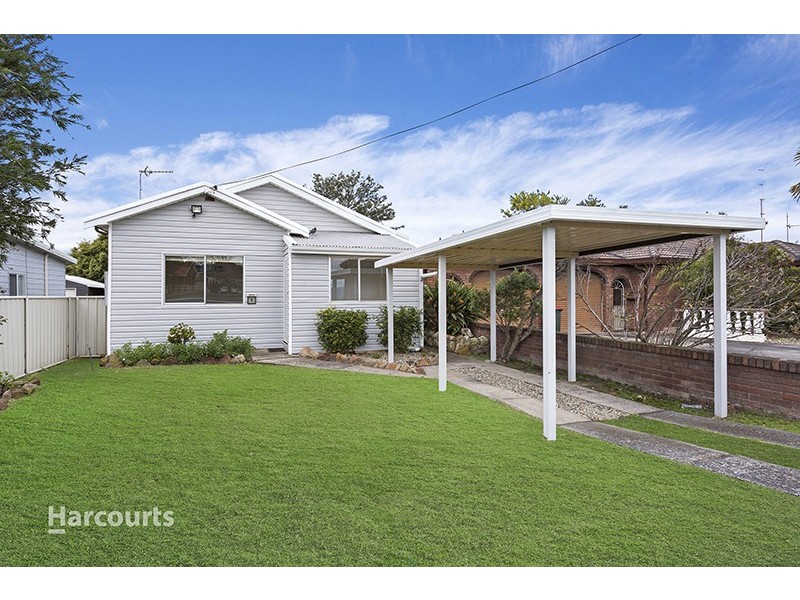 9 Shellharbour Road, Lake Illawarra NSW 2528