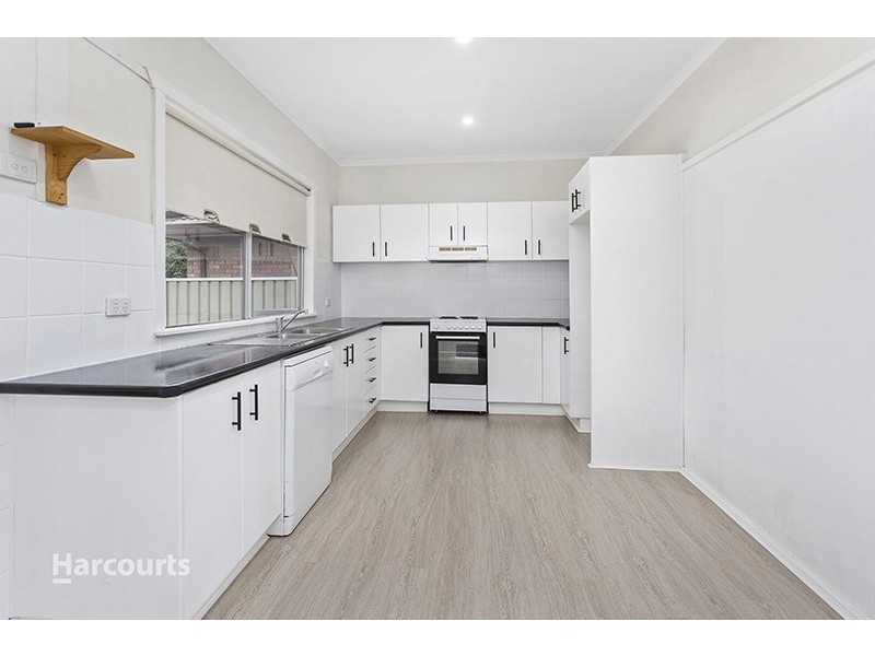 9 Shellharbour Road, Lake Illawarra NSW 2528