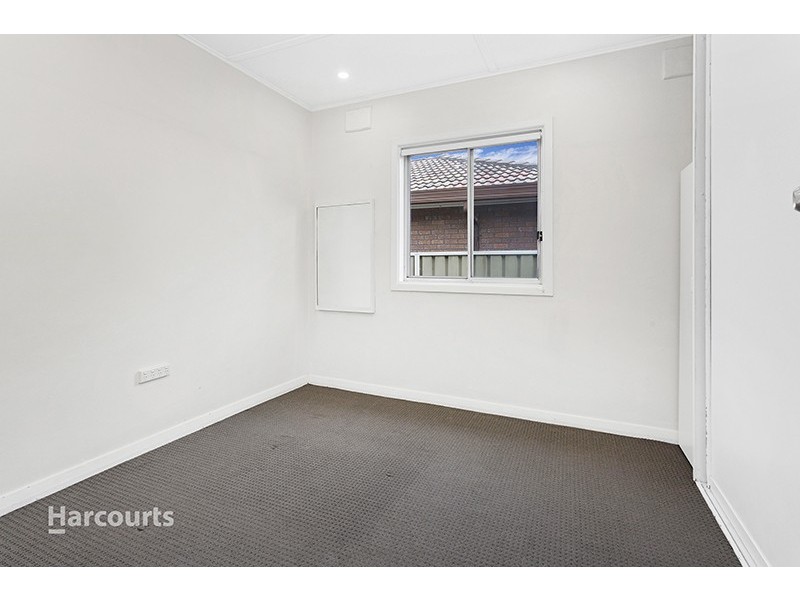 9 Shellharbour Road, Lake Illawarra NSW 2528