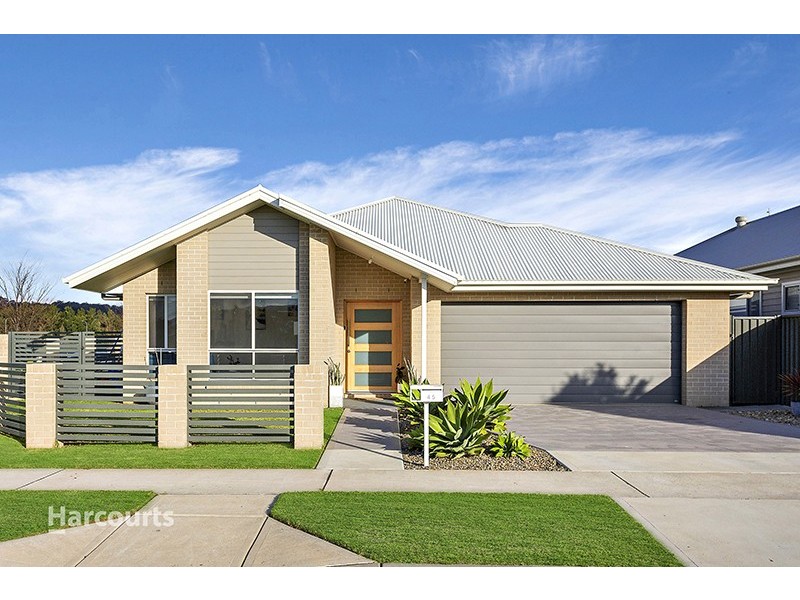 45 Brushgrove Circuit, Calderwood NSW 2527