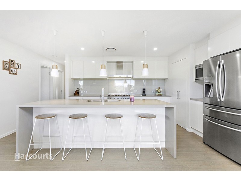 45 Brushgrove Circuit, Calderwood NSW 2527