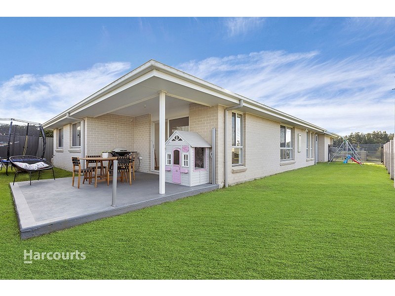 45 Brushgrove Circuit, Calderwood NSW 2527