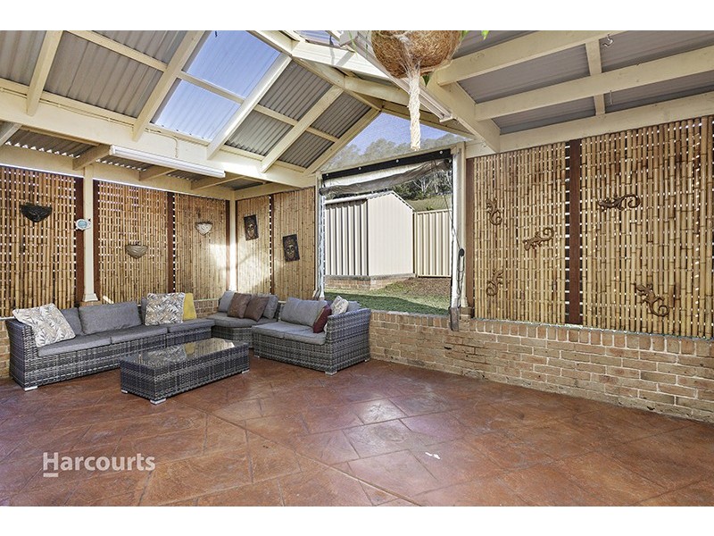 8 Darling Drive, Albion Park NSW 2527