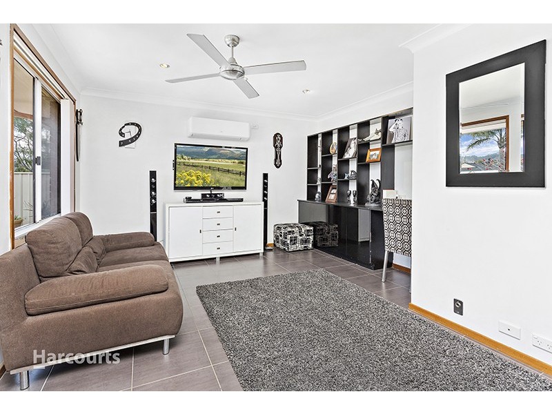 29 Paperbark Street, Albion Park Rail NSW 2527