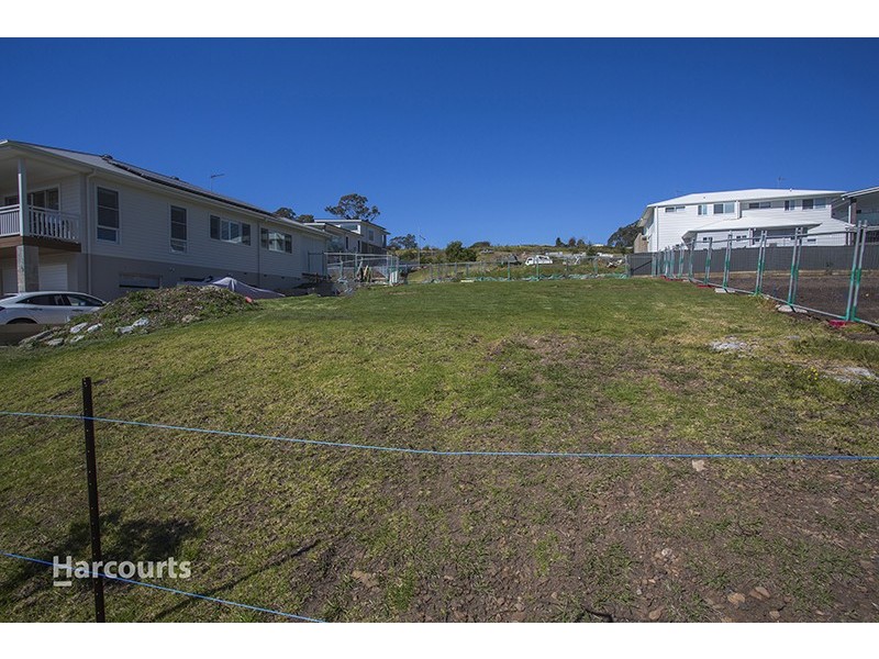 6 Araluen Terrace, Tullimbar NSW 2527