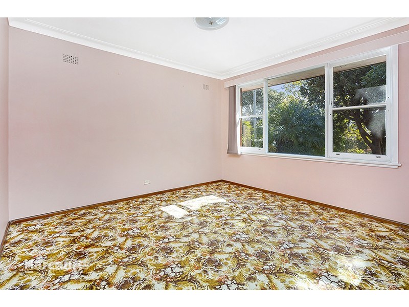 83 Parkes Street, Oak Flats NSW 2529