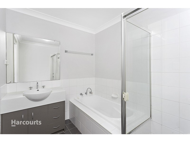 189 Ashburton Drive, Albion Park NSW 2527