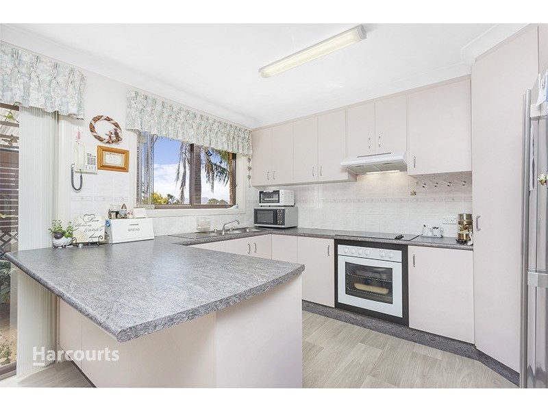 2/29 Hillside Drive, Albion Park NSW 2527