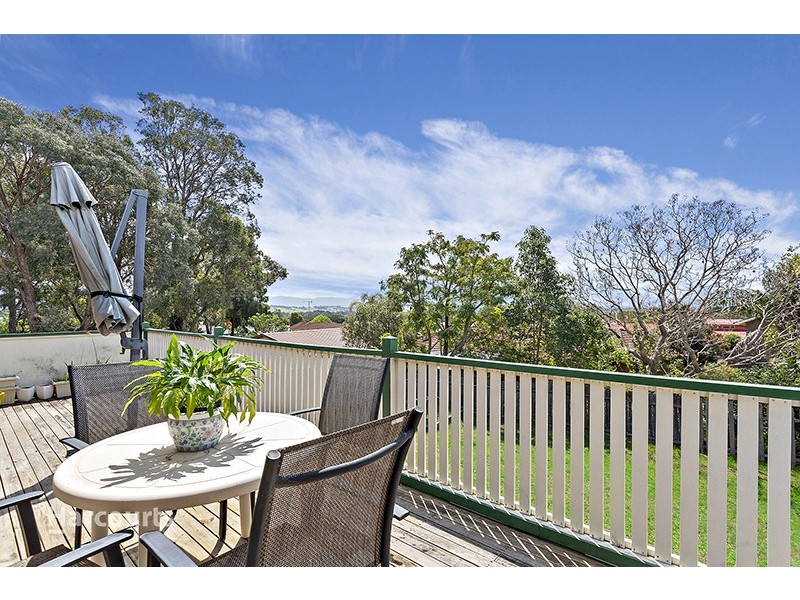 21 Hillside Drive, Albion Park NSW 2527