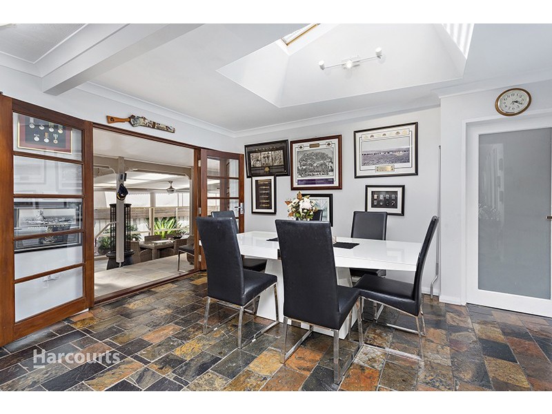 7 Church Street, Albion Park NSW 2527