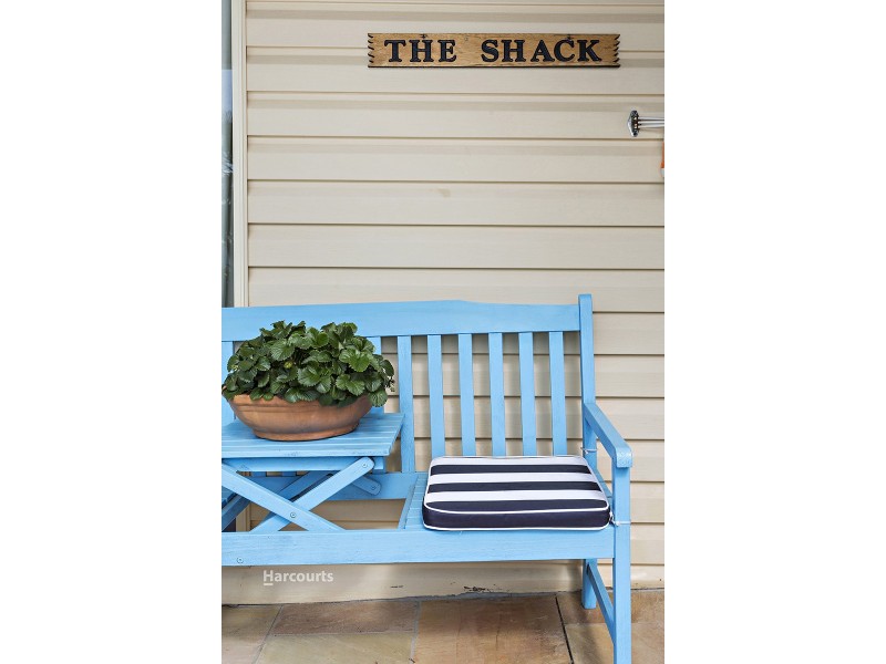 7 Church Street, Albion Park NSW 2527