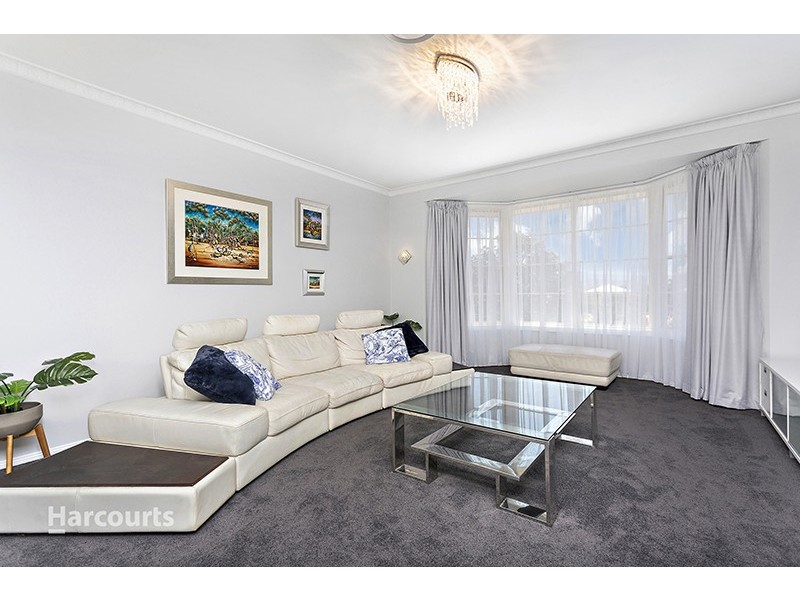 5 Johnstons Close, Yellow Rock NSW 2527