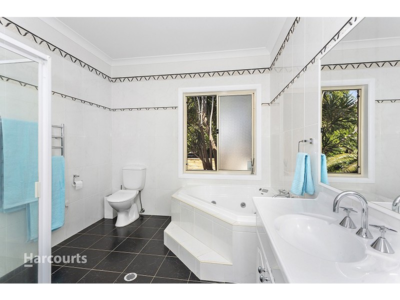 5 Johnstons Close, Yellow Rock NSW 2527