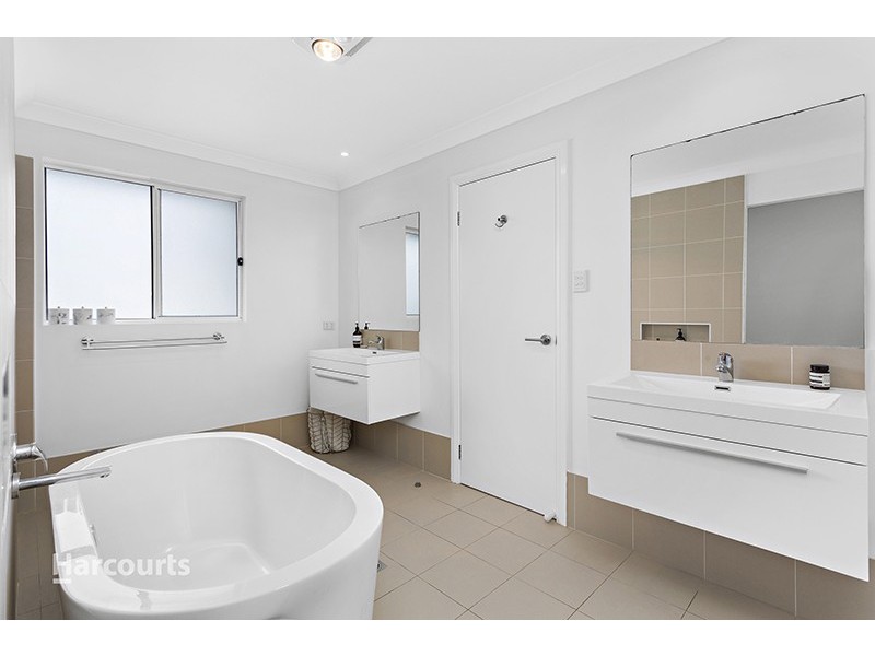 9 Ellerston Parkway, Shell Cove NSW 2529