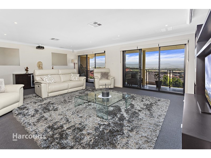 16 Darling Drive, Albion Park NSW 2527