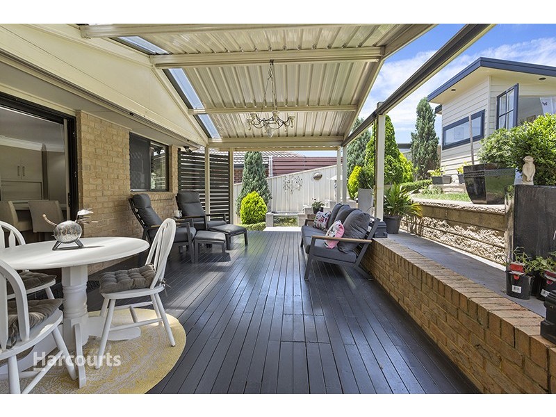 16 Darling Drive, Albion Park NSW 2527