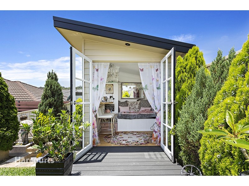 16 Darling Drive, Albion Park NSW 2527