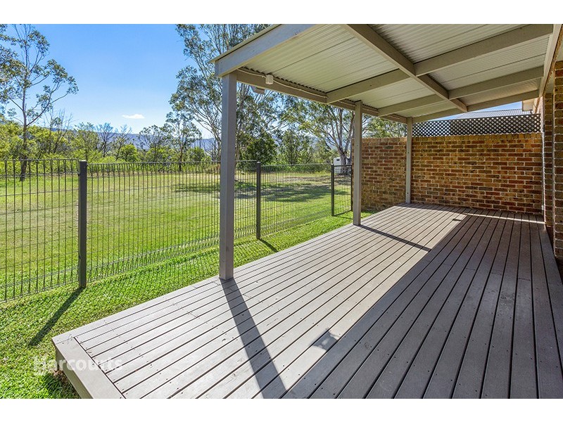 1/8 Raleigh Street, Albion Park NSW 2527