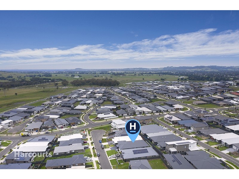 6 Dairyman Place, Calderwood NSW 2527