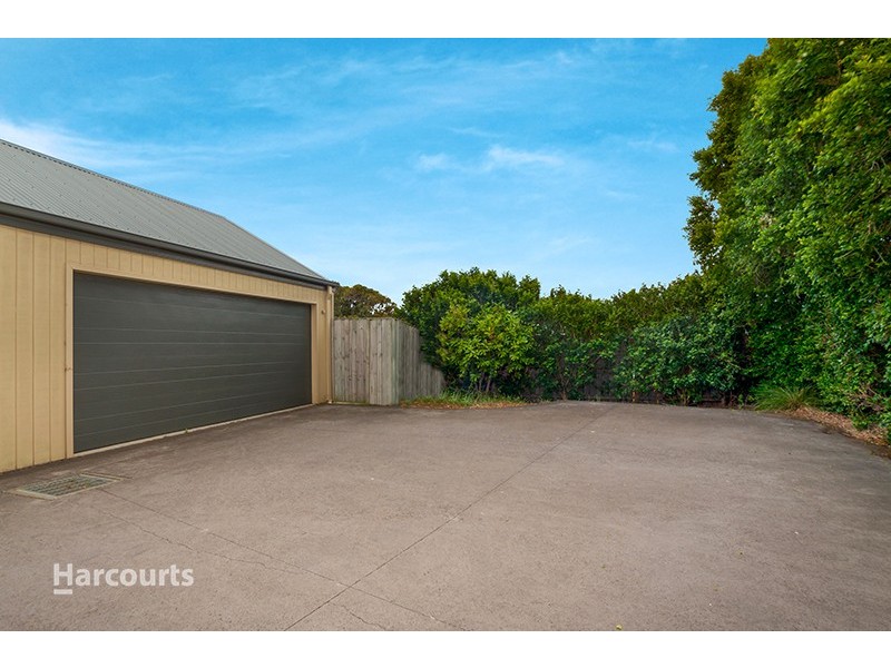 183 Ashburton Drive, Albion Park NSW 2527