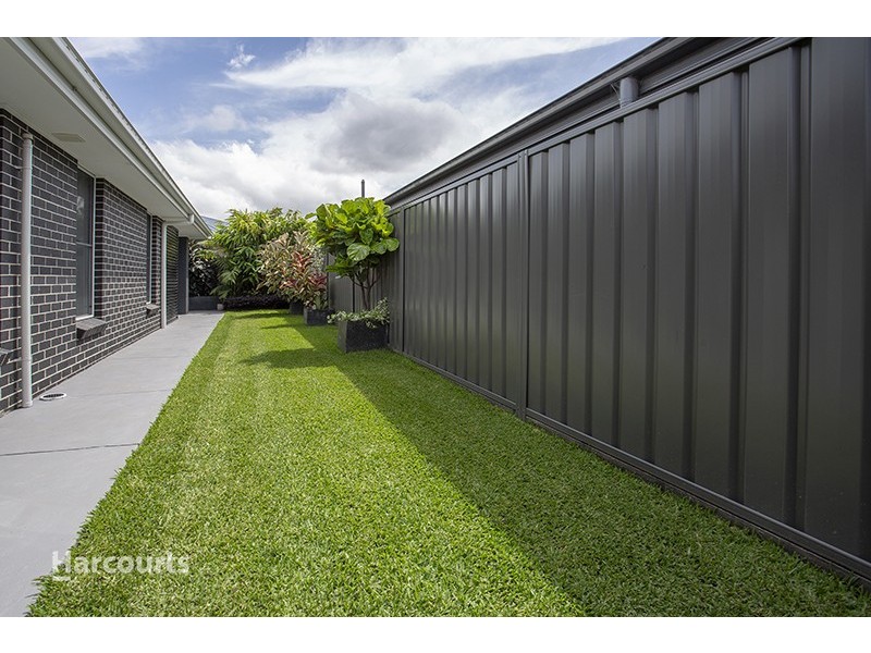 64 Yellow Rock Road, Tullimbar NSW 2527