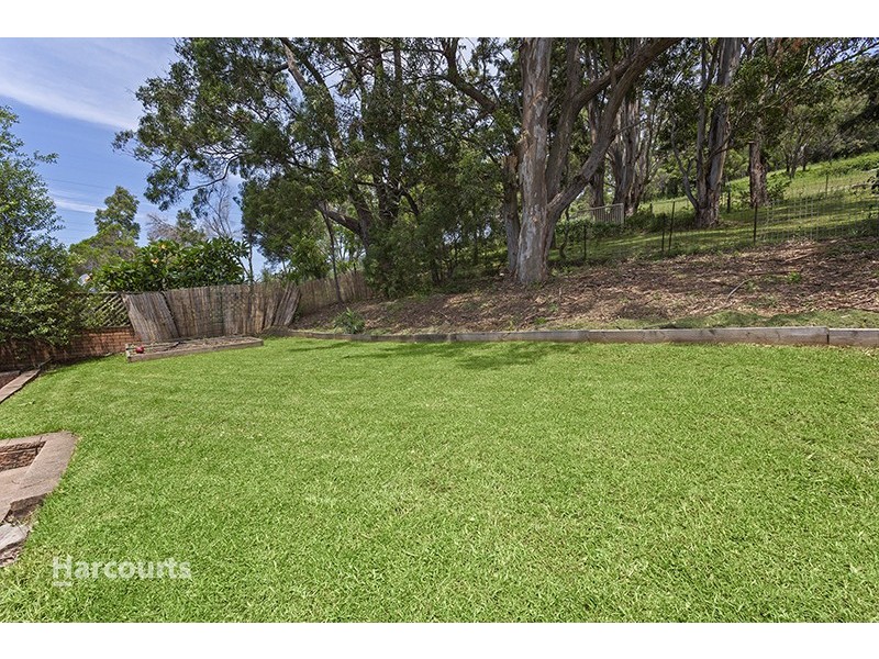 12 Burnett Place, Albion Park NSW 2527