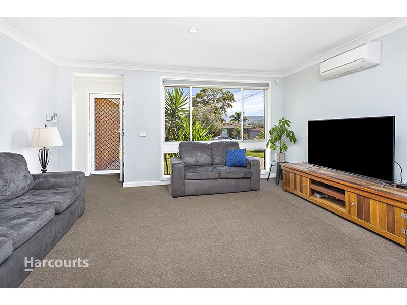 16 Polock Crescent, Albion Park NSW 2527