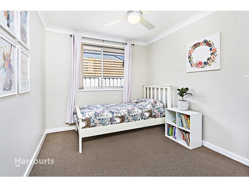 16 Polock Crescent, Albion Park NSW 2527