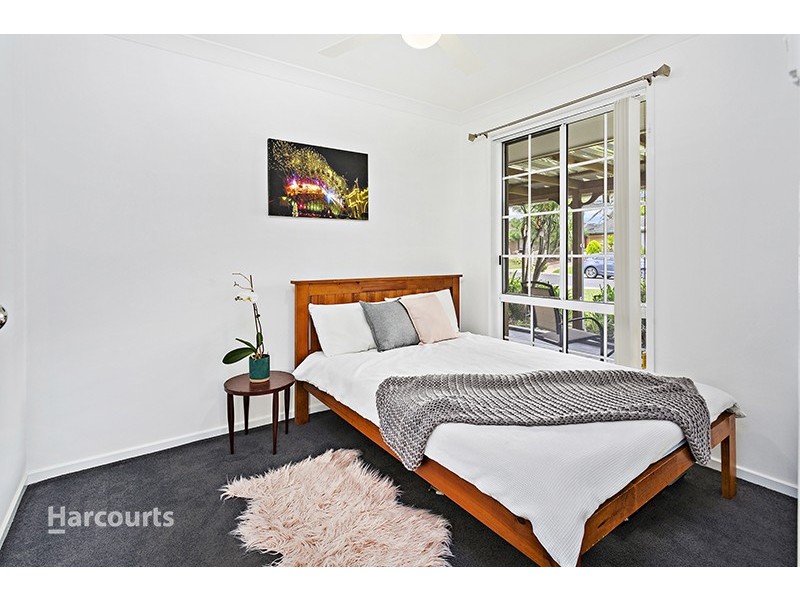 17 Paperbark Street, Albion Park Rail NSW 2527