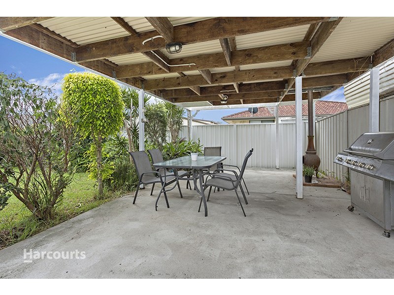 17 Paperbark Street, Albion Park Rail NSW 2527