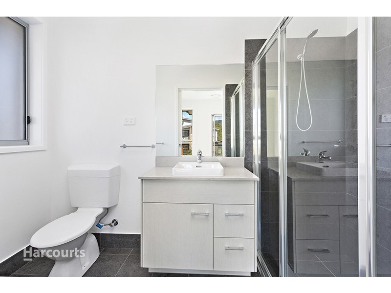 22 Brotheridge Avenue, Calderwood NSW 2527