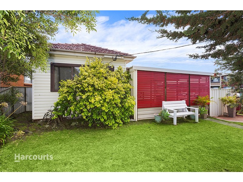 294 Shellharbour Road, Barrack Heights NSW 2528
