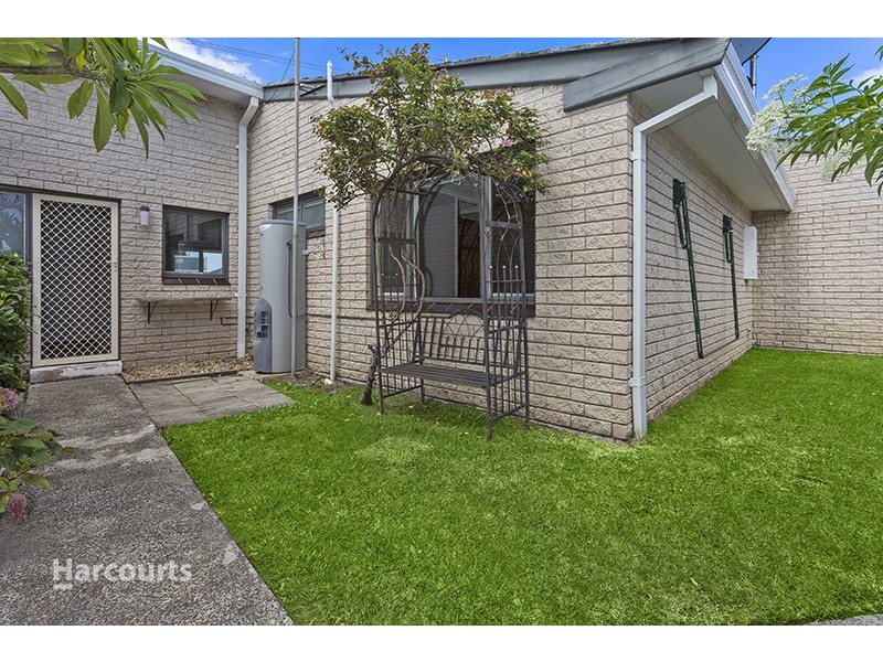 2/128 Terry Street, Albion Park NSW 2527