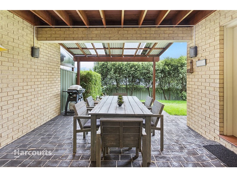 17A Darling Drive, Albion Park NSW 2527