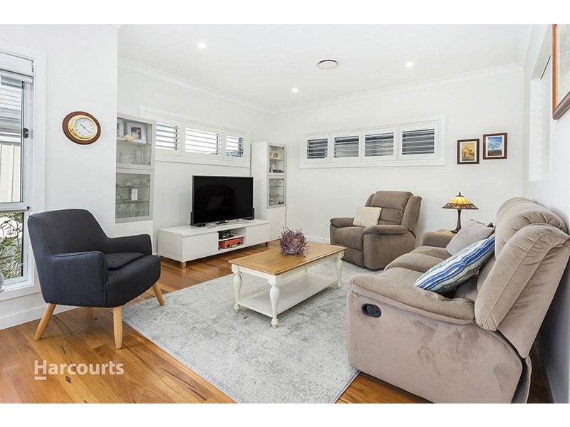 24 Tallowa Street, Tullimbar NSW 2527