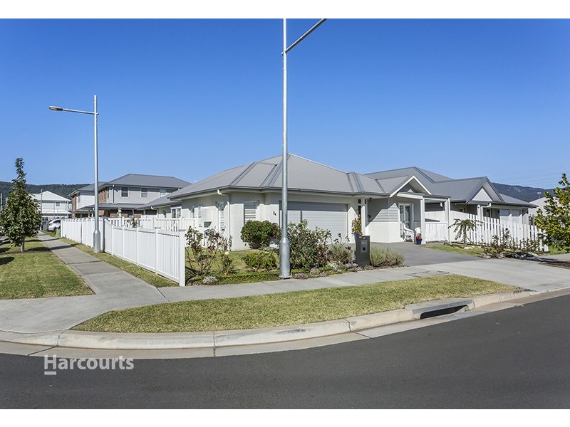 24 Tallowa Street, Tullimbar NSW 2527