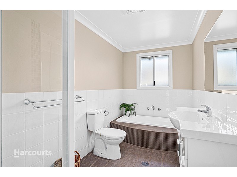 6 Waterford Terrace, Albion Park NSW 2527