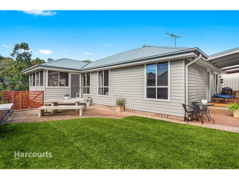 6 Waterford Terrace, Albion Park NSW 2527