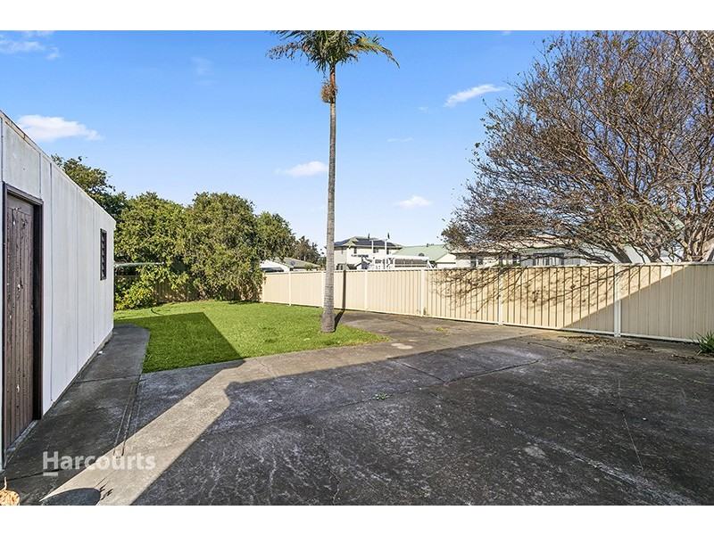 33 Darley Street, Shellharbour NSW 2529