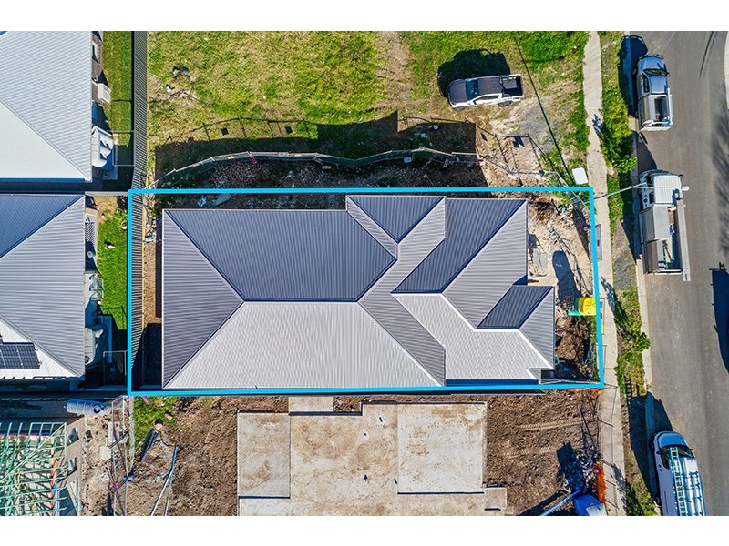 43 Lomandra Crescent, Calderwood NSW 2527