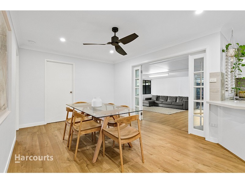 44 Samuel Circuit, Albion Park NSW 2527