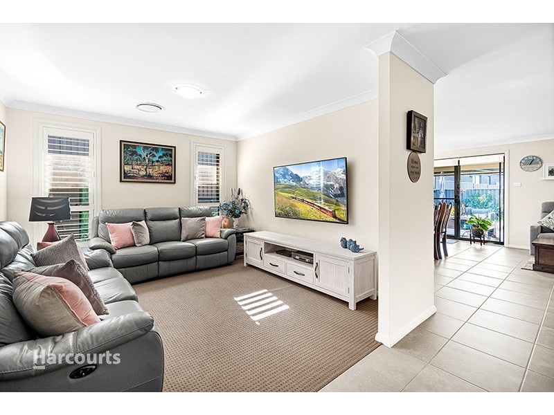 40 Flannery Drive, Calderwood NSW 2527