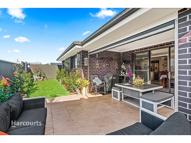 40 Flannery Drive, Calderwood NSW 2527