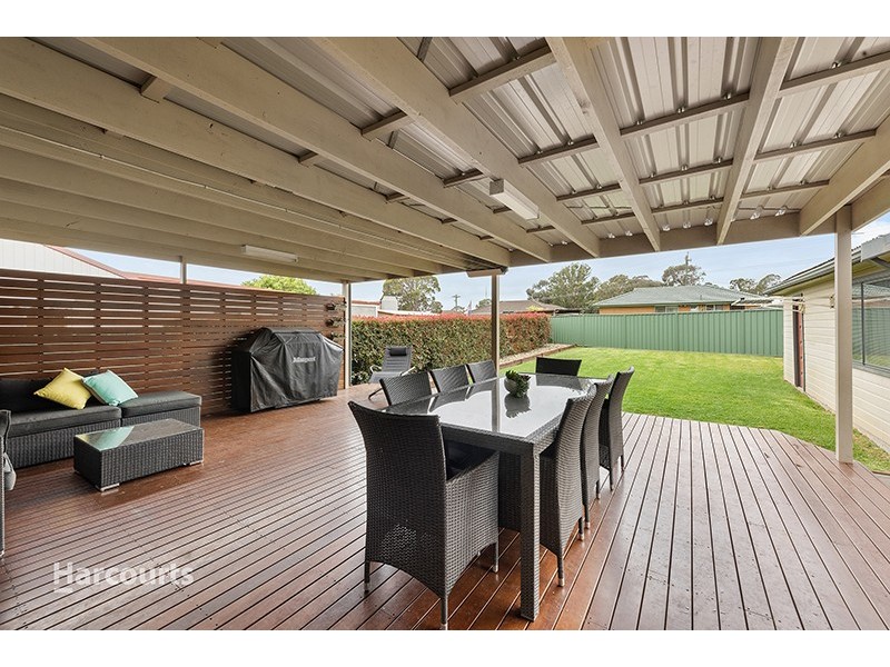 9 Moles Street, Albion Park NSW 2527