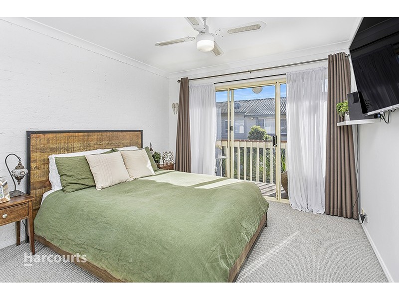 2/90 Kurrajong Street, Windang NSW 2528